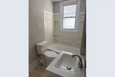 912 W Olive Street, Decatur, IL 62526 - Photo 17