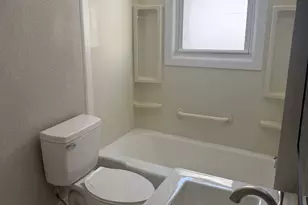 912 W Olive St, Decatur, IL 62526 - Photo 17