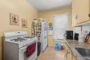 810 W Galena Blvd, Aurora, IL 60506 - Photo 19