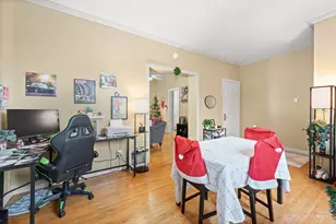 810 W Galena Blvd, Aurora, IL 60506 - Photo 11