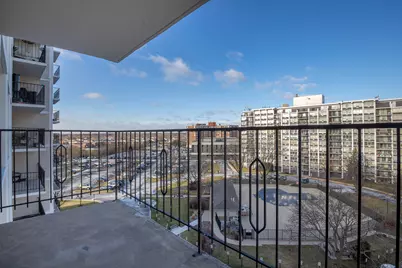 8809 Golf Road #8J, Niles, IL 60714 - Photo 17