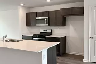 6550 Linden Trl, Wonder Lake, IL 60097 - Photo 9