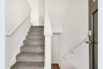 6550 Linden Trail #B, Wonder Lake, IL 60097 - Photo 3