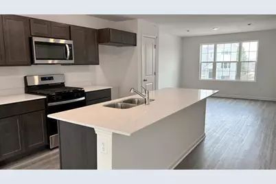 6550 Linden Trail #B, Wonder Lake, IL 60097 - Photo 7