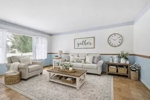 943 Oxford St, Downers Grove, IL 60516 - Photo 5