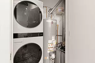 616 W Fulton St, Chicago, IL 60661 - Photo 19