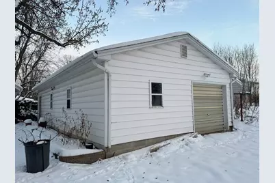 1602 Illinois Avenue, Mendota, IL 61342 - Photo 17