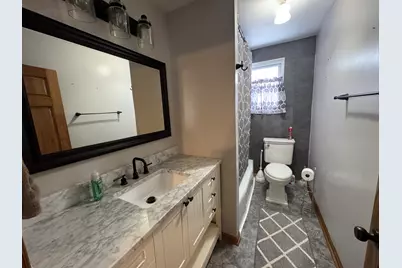 1602 Illinois Avenue, Mendota, IL 61342 - Photo 7