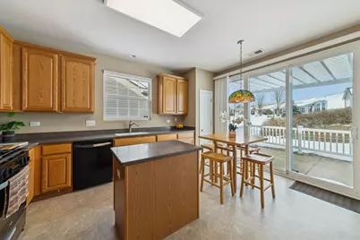 2659 Venetian Lane, Elgin, IL 60124 - Photo 9