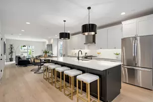 1631 N Lawndale Ave, Chicago, IL 60647 - Photo 5