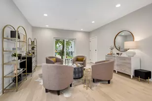 1631 N Lawndale Ave, Chicago, IL 60647 - Photo 3