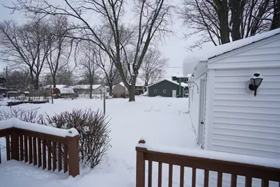 615 Best Avenue, Dekalb, IL 60115 - Photo 5