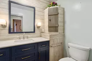 502 W 7th St, Lockport, IL 60441 - Photo 17