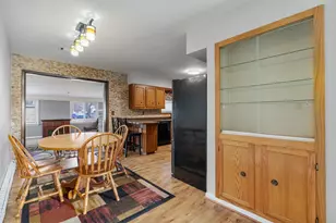 502 W 7th St, Lockport, IL 60441 - Photo 11