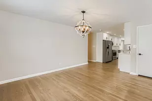 303 S Fernandez Ave, Arlington Heights, IL 60005 - Photo 11