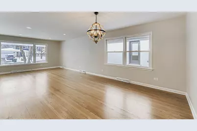 303 S Fernandez Avenue, Arlington Heights, IL 60005 - Photo 13