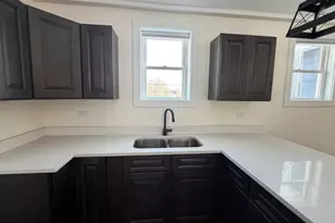 915 S Spencer Rd, New Lenox, IL 60451 - Photo 3