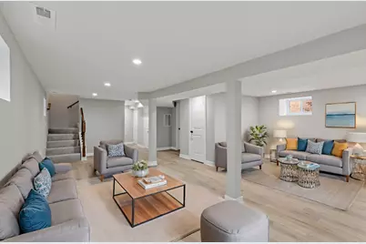 9233 S Essex Avenue, Chicago, IL 60617 - Photo 17