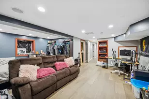 [Address not provided], Berwyn, IL 60402 - Photo 19