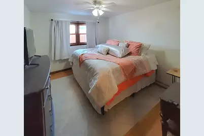 651 Bensley Avenue, Calumet City, IL 60409 - Photo 11