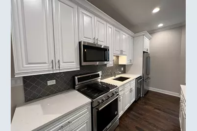 1744 W Winnemac Avenue #2, Chicago, IL 60640 - Photo 7