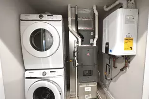 1744 W Winnemac Ave, Chicago, IL 60640 - Photo 13