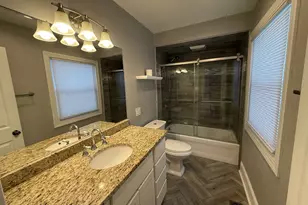 15036 W Russell Rd, Zion, IL 60099 - Photo 3