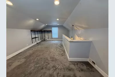 15036 W Russell Road, Zion, IL 60099 - Photo 11