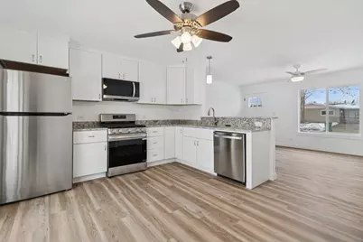 525 Everette Avenue, Romeoville, IL 60446 - Photo 7