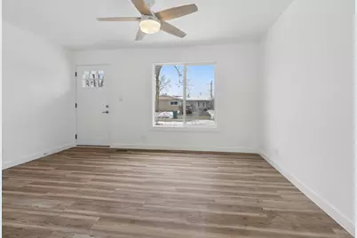 525 Everette Avenue, Romeoville, IL 60446 - Photo 3