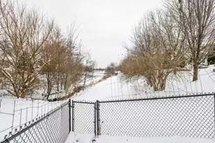 754 Rockhurst Rd, Bolingbrook, IL 60440 - Photo 21