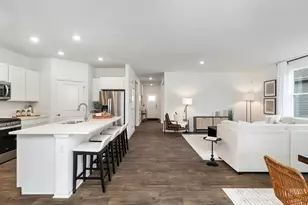 2281 Redwood Trl, Wonder Lake, IL 60097 - Photo 33