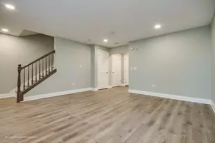 2023 Alta Vista Ct, Naperville, IL 60563 - Photo 17