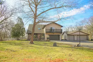 3203 Elizabeth St, Marengo, IL 60152 - Photo 1