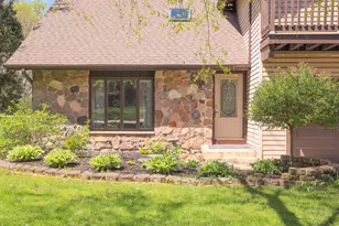 3203 Elizabeth St, Marengo, IL 60152 - Photo 3