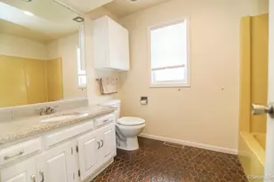 3203 Elizabeth St, Marengo, IL 60152 - Photo 25