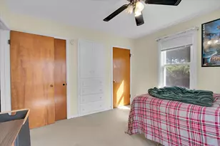 703 Oakland Ave, Joliet, IL 60435 - Photo 9