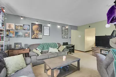 703 Oakland Avenue, Joliet, IL 60435 - Photo 5