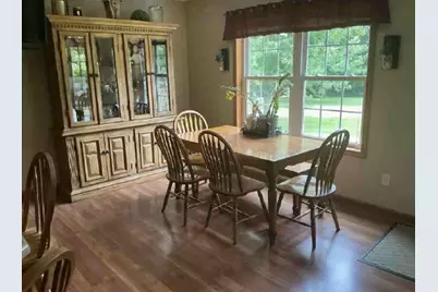 302 S Walnut Street, Colfax, IL 61728 - Photo 5