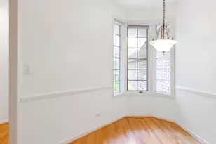 303 Reserve Cir, Clarendon Hills, IL 60514 - Photo 9