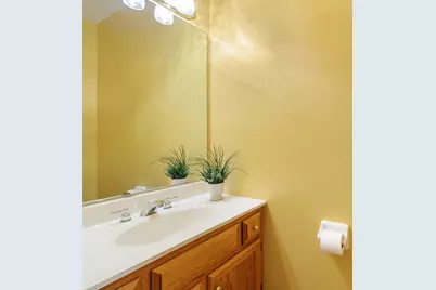 303 Reserve Circle, Clarendon Hills, IL 60514 - Photo 15