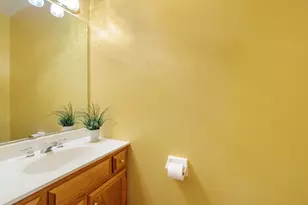 303 Reserve Cir, Clarendon Hills, IL 60514 - Photo 15