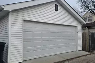 5709 W Irving Park Rd, Chicago, IL 60634 - Photo 9