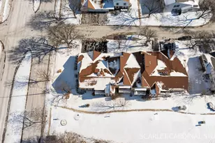 2057 Lancaster Cir, Naperville, IL 60565 - Photo 15