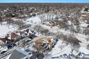 2057 Lancaster Cir, Naperville, IL 60565 - Photo 19