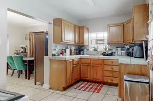 9516 S Yale Ave, Chicago, IL 60628 - Photo 7