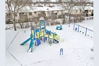 847 E Coach Road #1, Palatine, IL 60074 - Photo 17