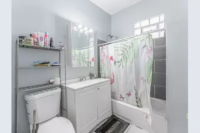4044 W Potomac Avenue, Chicago, IL 60651 - Photo 9