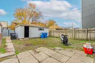 4044 W Potomac Ave, Chicago, IL 60651 - Photo 21