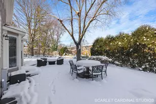 307 Leeds Ct, Naperville, IL 60565 - Photo 23